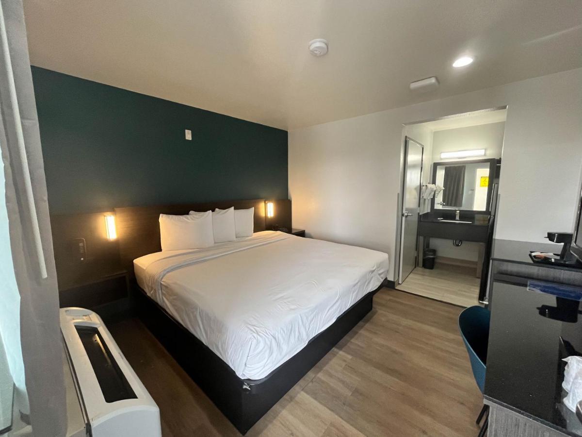 Motel 6-Escondido, Ca Exteriér fotografie