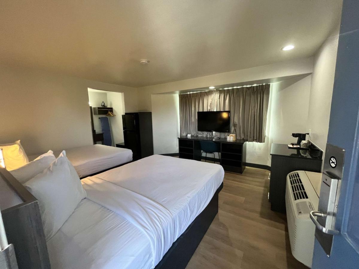 Motel 6-Escondido, Ca Exteriér fotografie