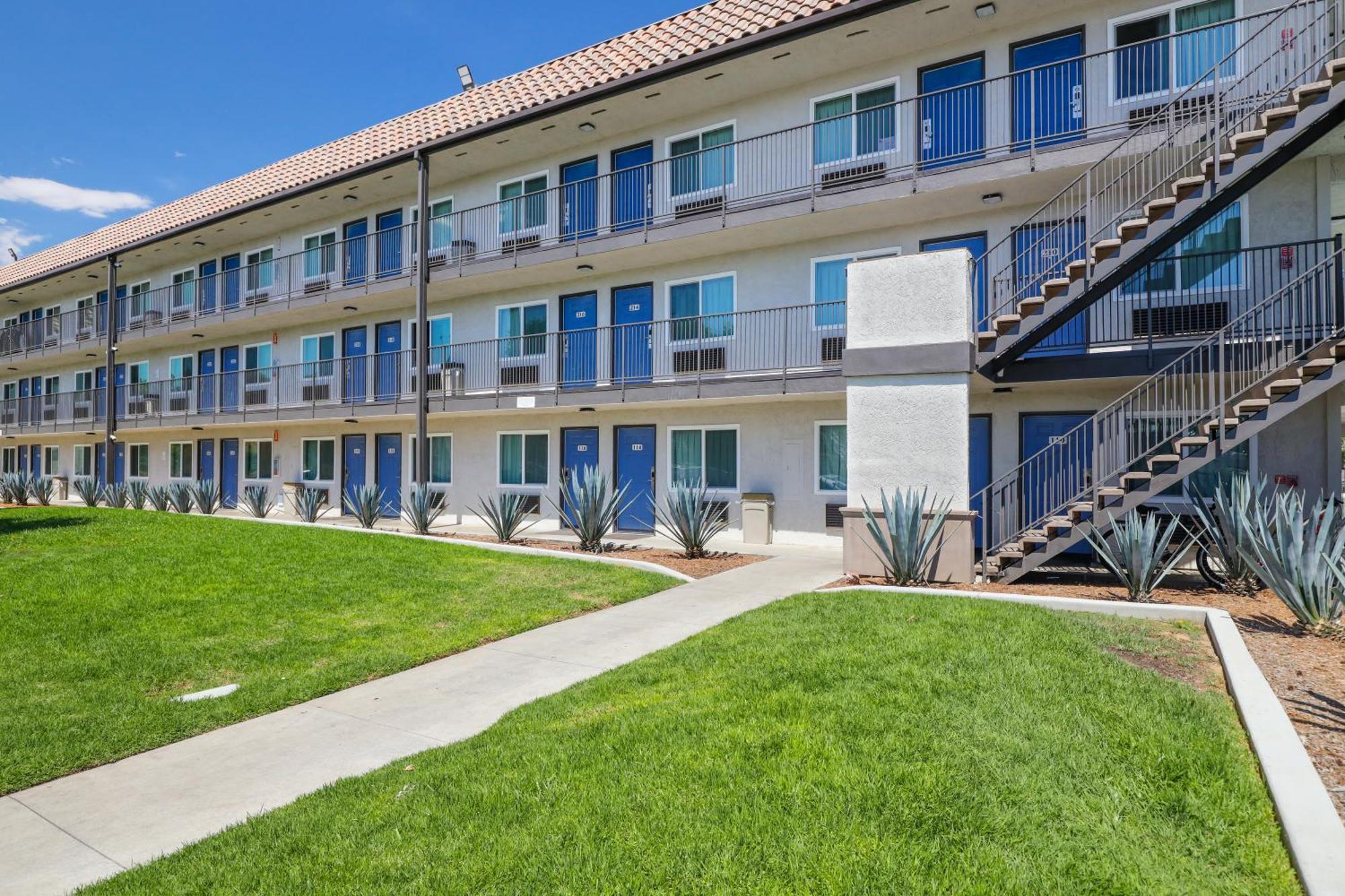 Motel 6-Escondido, Ca Exteriér fotografie